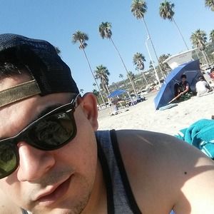 Meet your Posher, Tomas